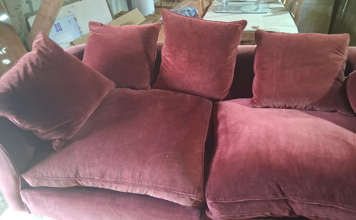 "wine-colored" Suede-like Chesterfield Sofa - 20th Century-photo-4