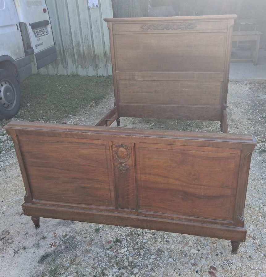 Walnut Bed Frame - Mid-20th Century-photo-2