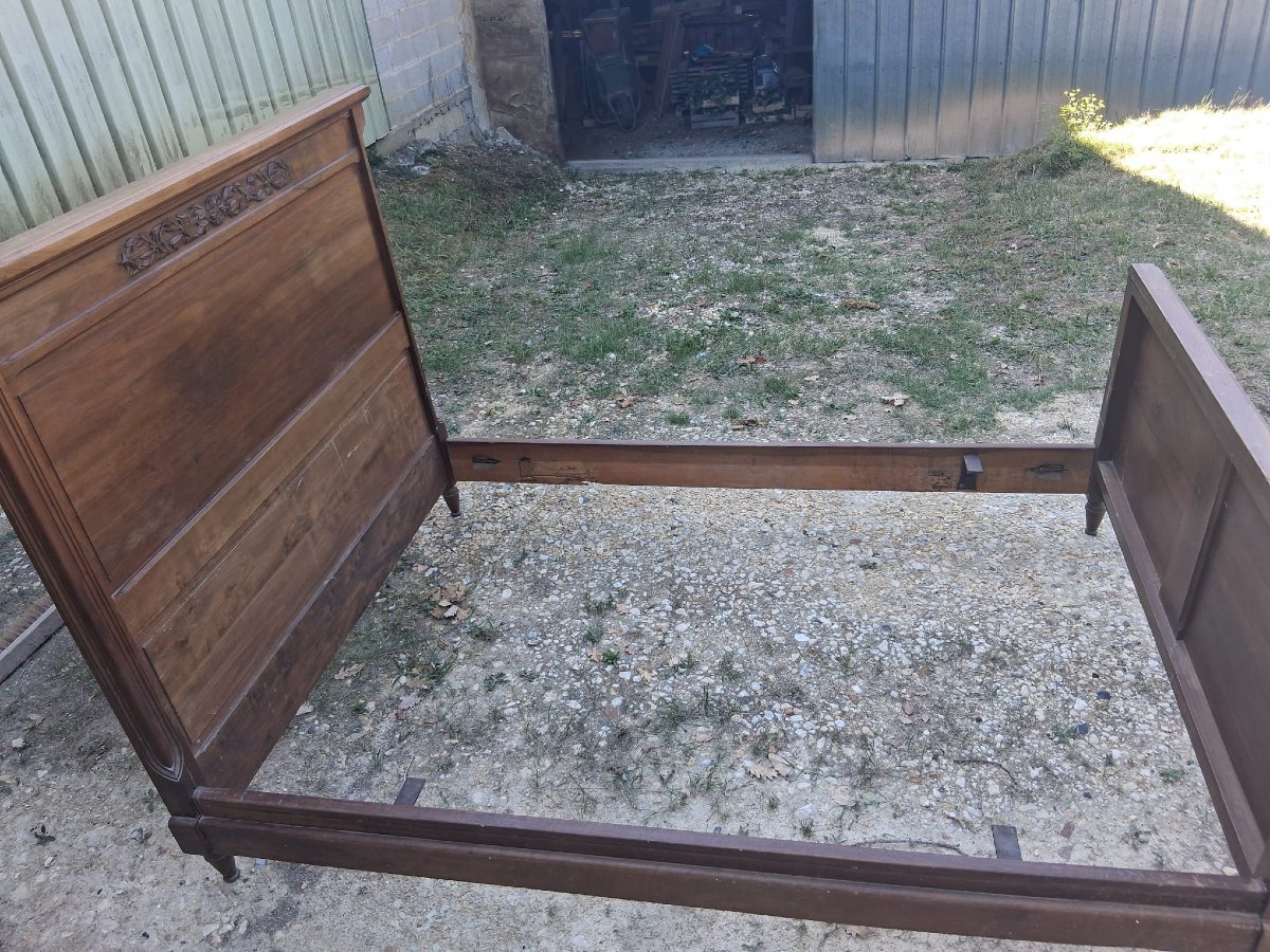 Walnut Bed Frame - Mid-20th Century-photo-4