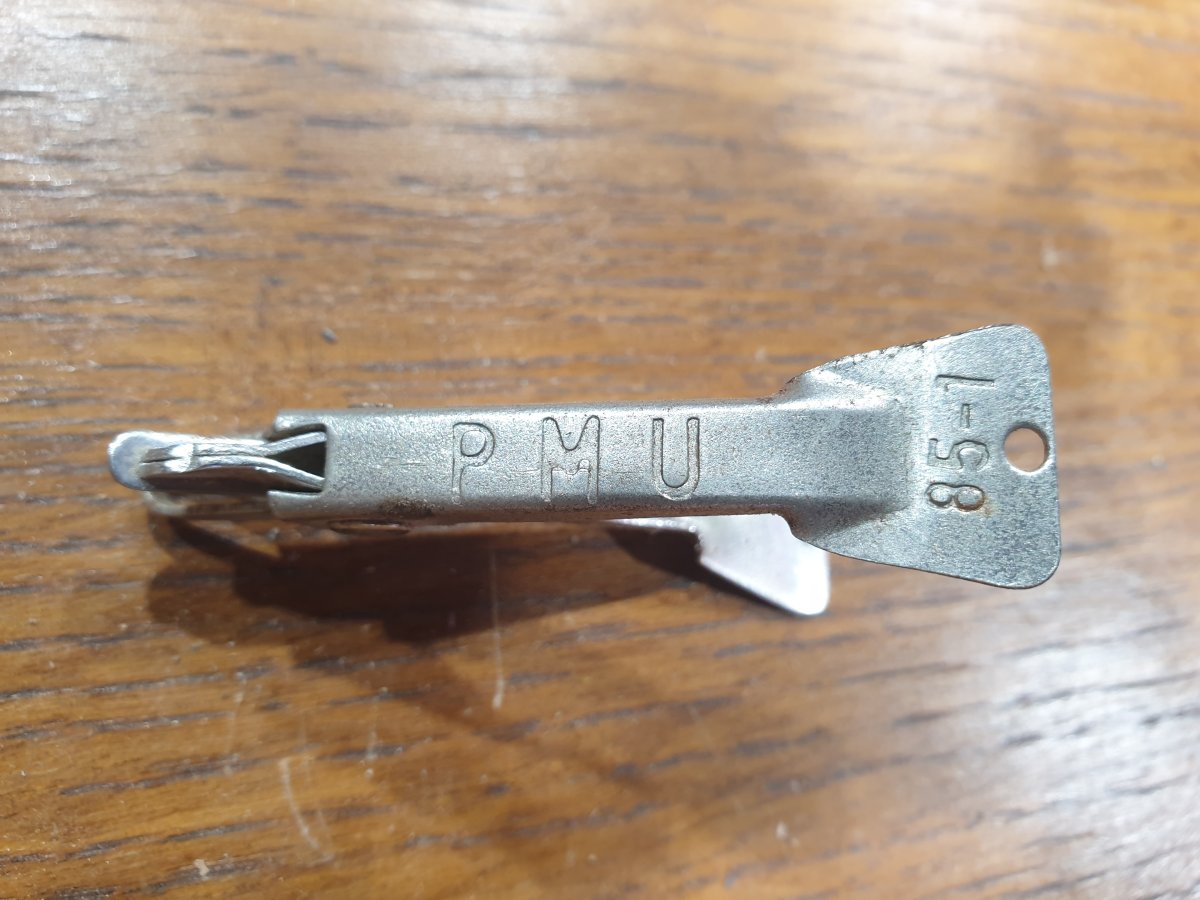 Pince PMU 1985-photo-2