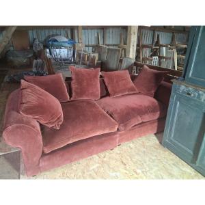 "wine-colored" Suede-like Chesterfield Sofa - 20th Century