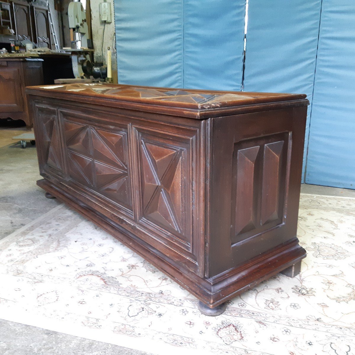 Large Louis XIII Style Chest 168x53-photo-7