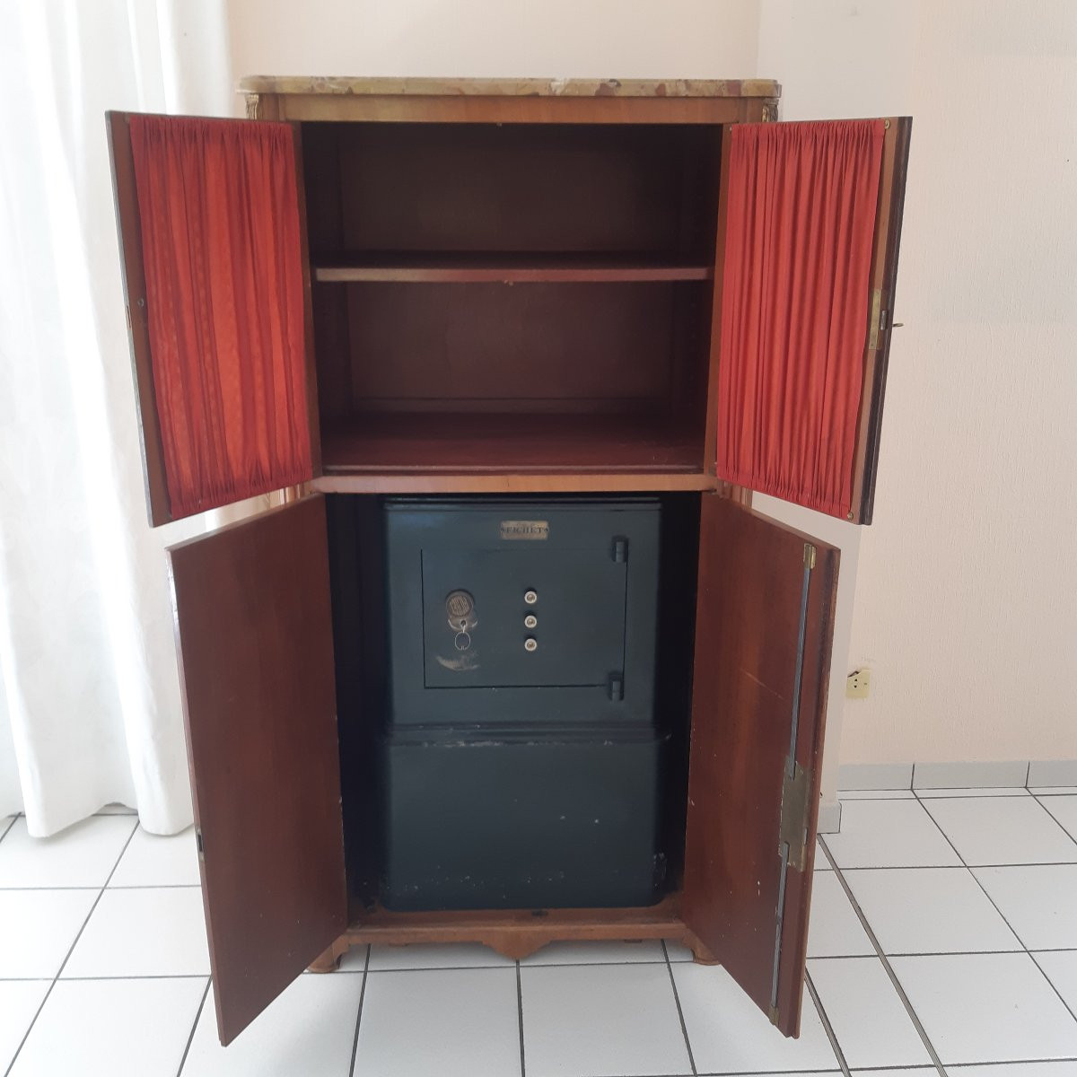 Safe Furniture-photo-4