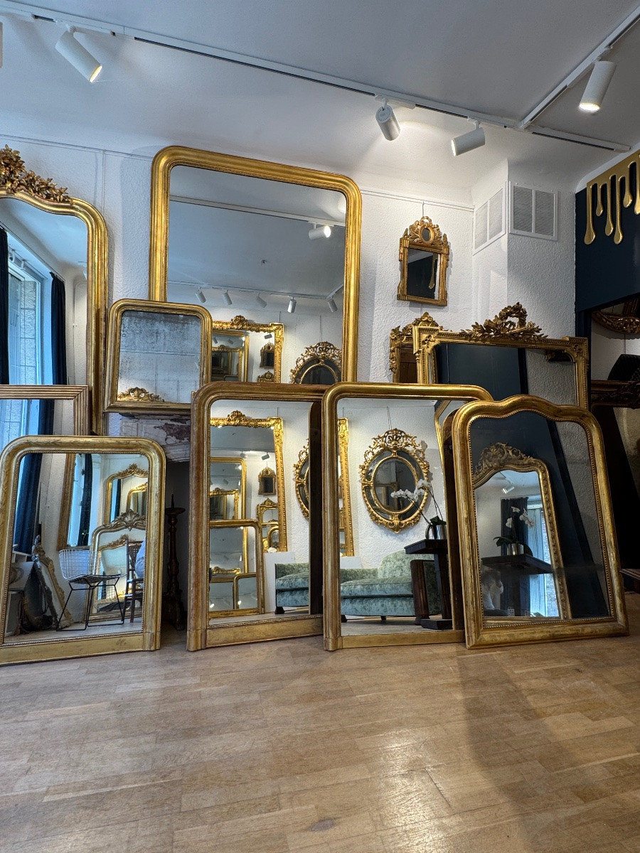 Louis Philippe Mirror 121x144-photo-1