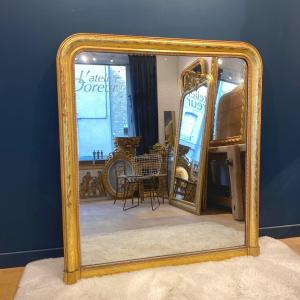 Louis Philippe Mirror Ref. 552/ 122x135