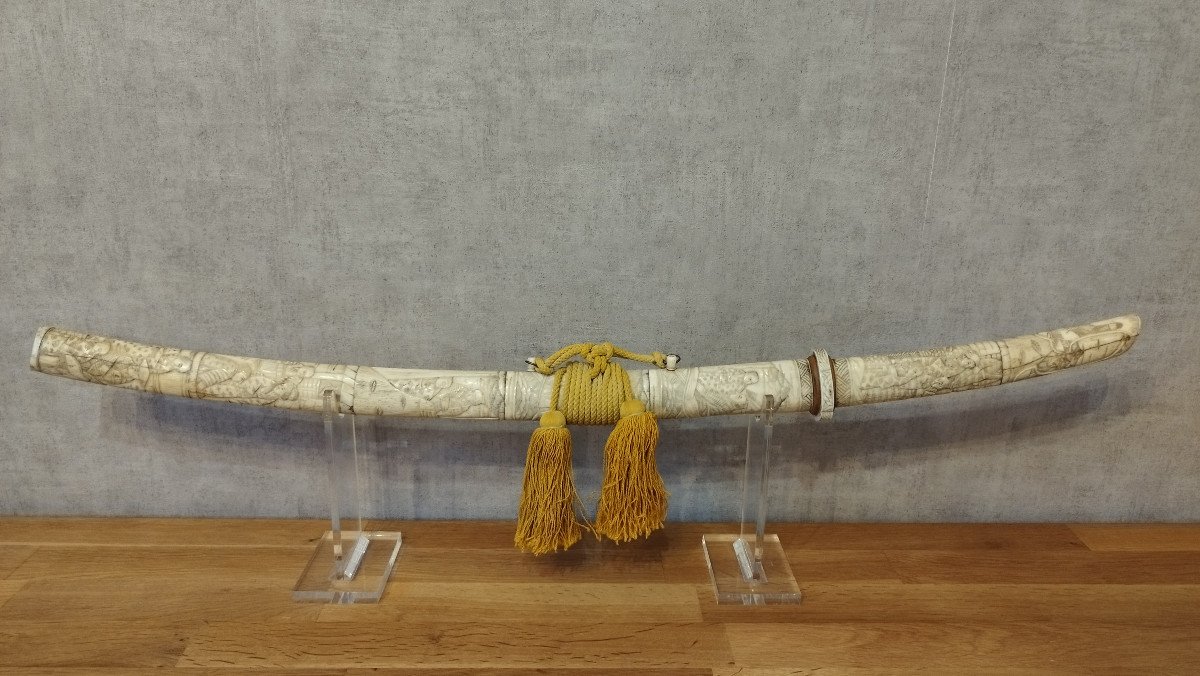 Very Fine Tachi Carved Bone Decoration From The Meiji Period (1868-1912)-photo-3