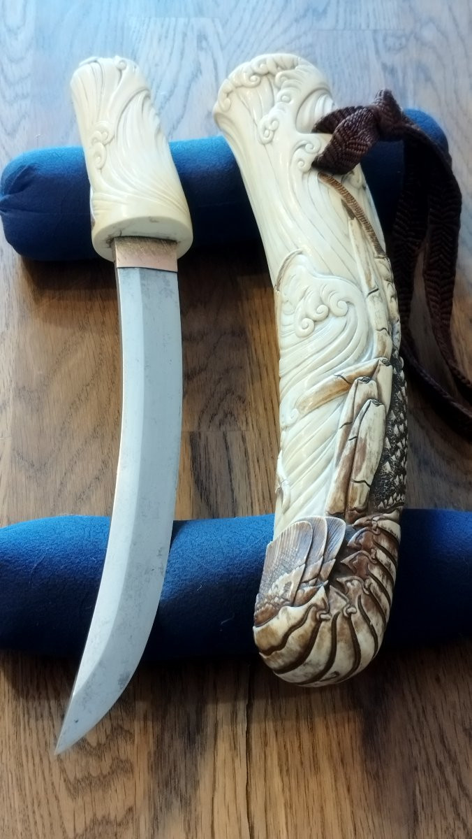 Tanto Ivory Lobster With Cites Certificate. Early Meiji Period, Circa 1858. -photo-4
