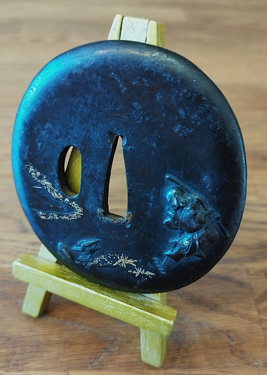 TSUBA DE KATANA DE L'ECOLE NARA - TYPE HOITEIBARA – ÉPOQUE EDO – MUMEI