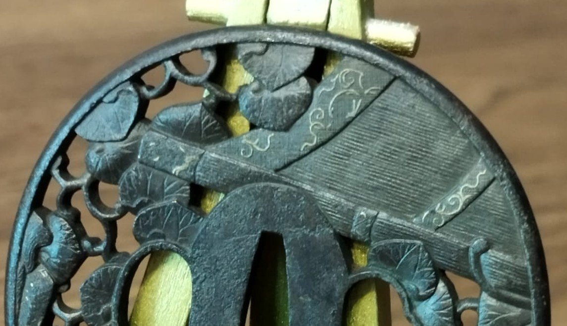 Tsuba de Haute Époque (Style Bushu Ito) – Mumei - Fer forgé avec incrustations d'or-photo-4