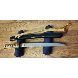 Tanto Uda Kunimune en Koshirae avec très rare signature de la lame avec inscriptions à l'or