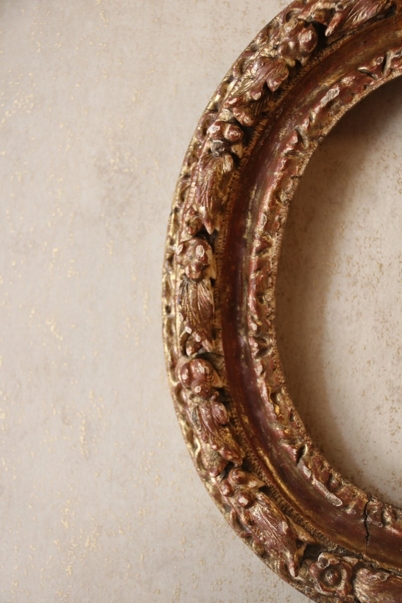  cadre médaillon Louis XV en bois sculpté 18 ème-photo-1