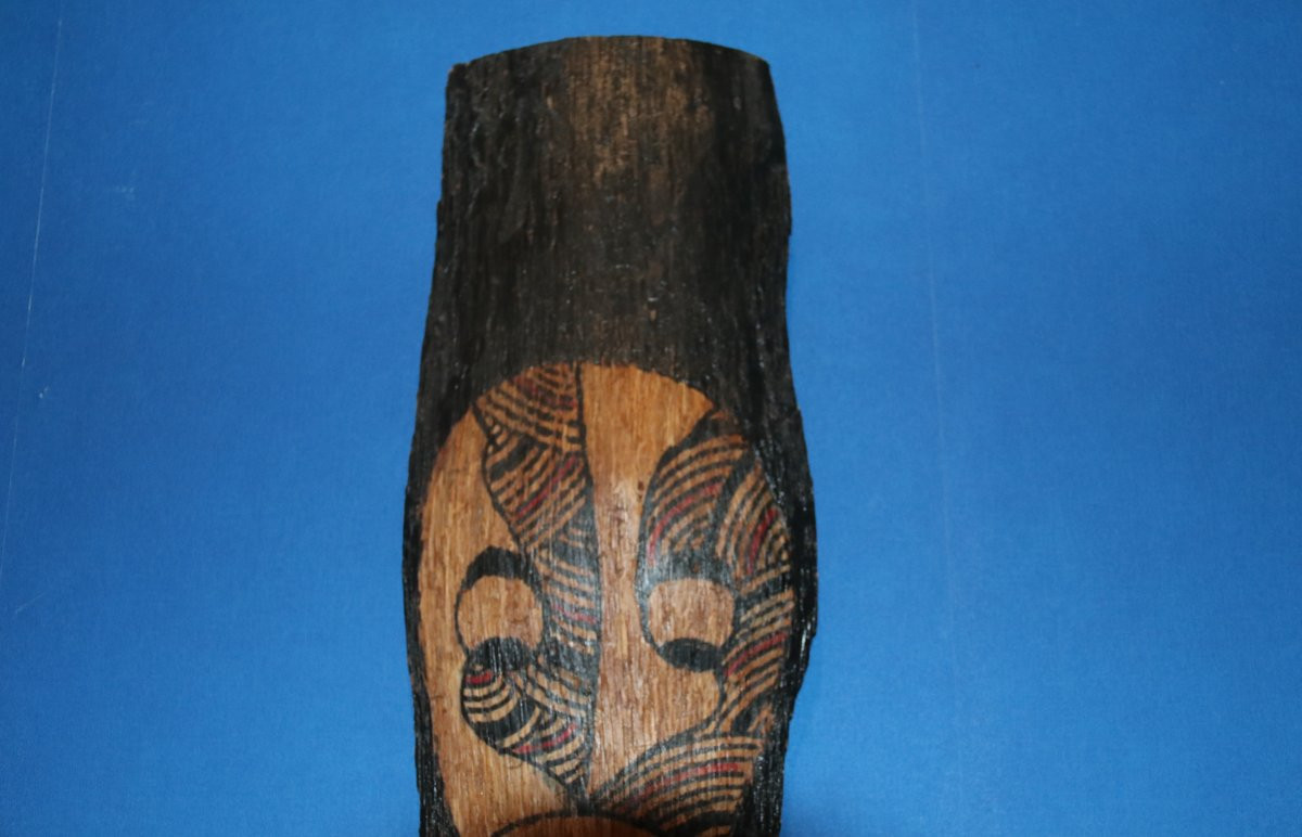 Andre Labelle "martien " sur bois brut-photo-3
