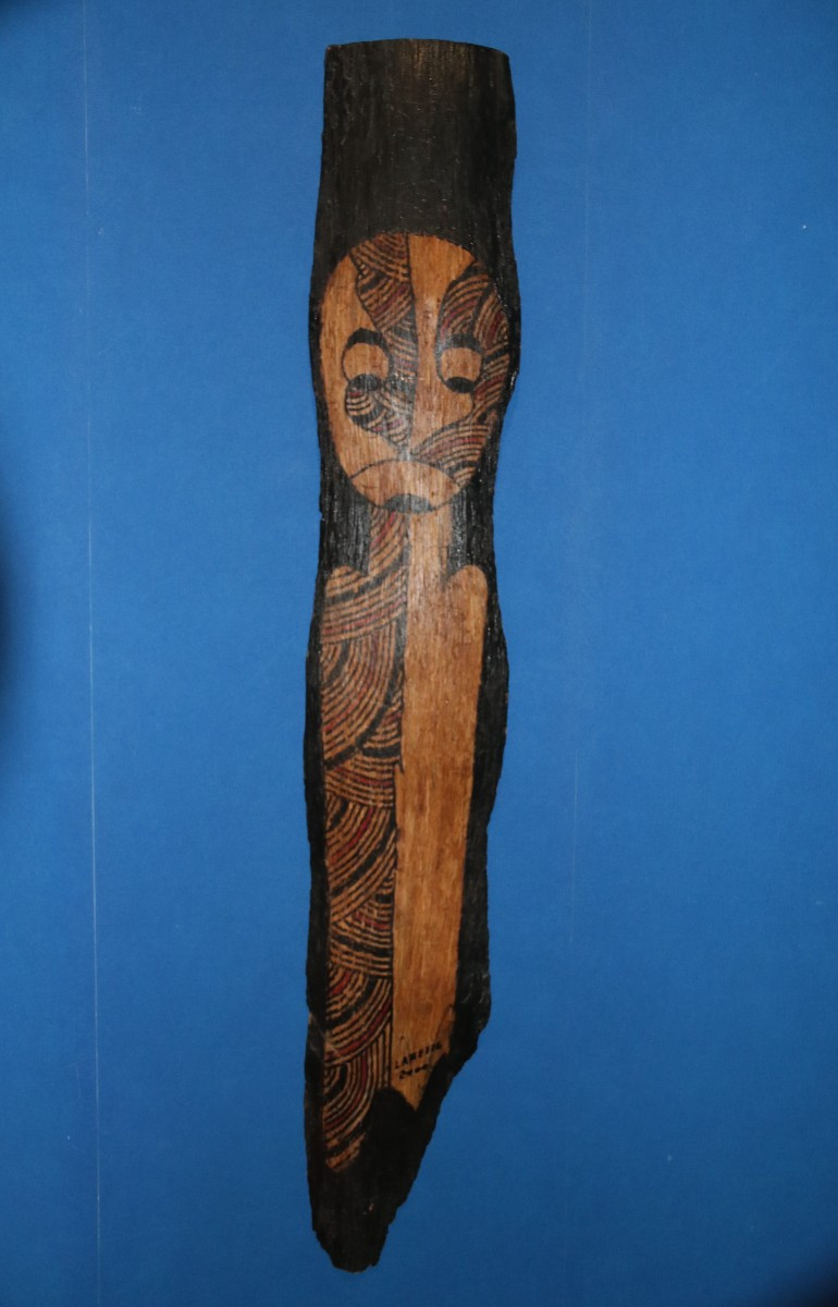 Andre Labelle "martien " sur bois brut