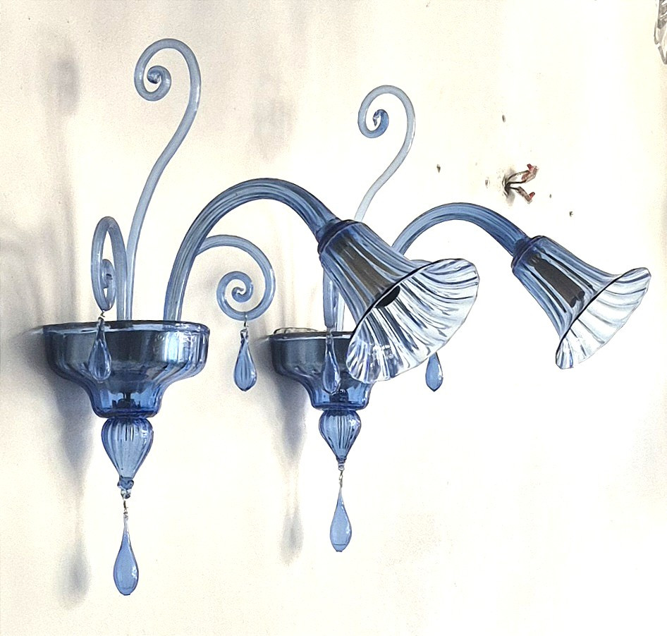 applique en verre bleu, Venini vers 1920