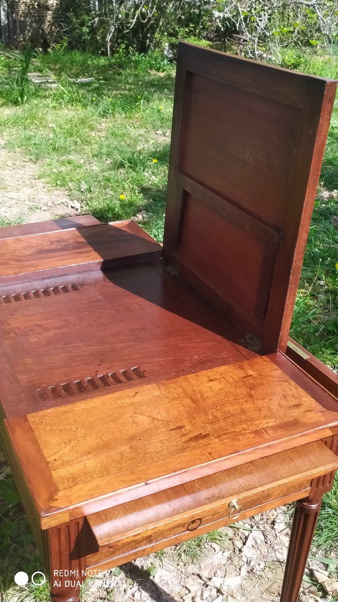 18th Century Reading Table In Mahogany-photo-5