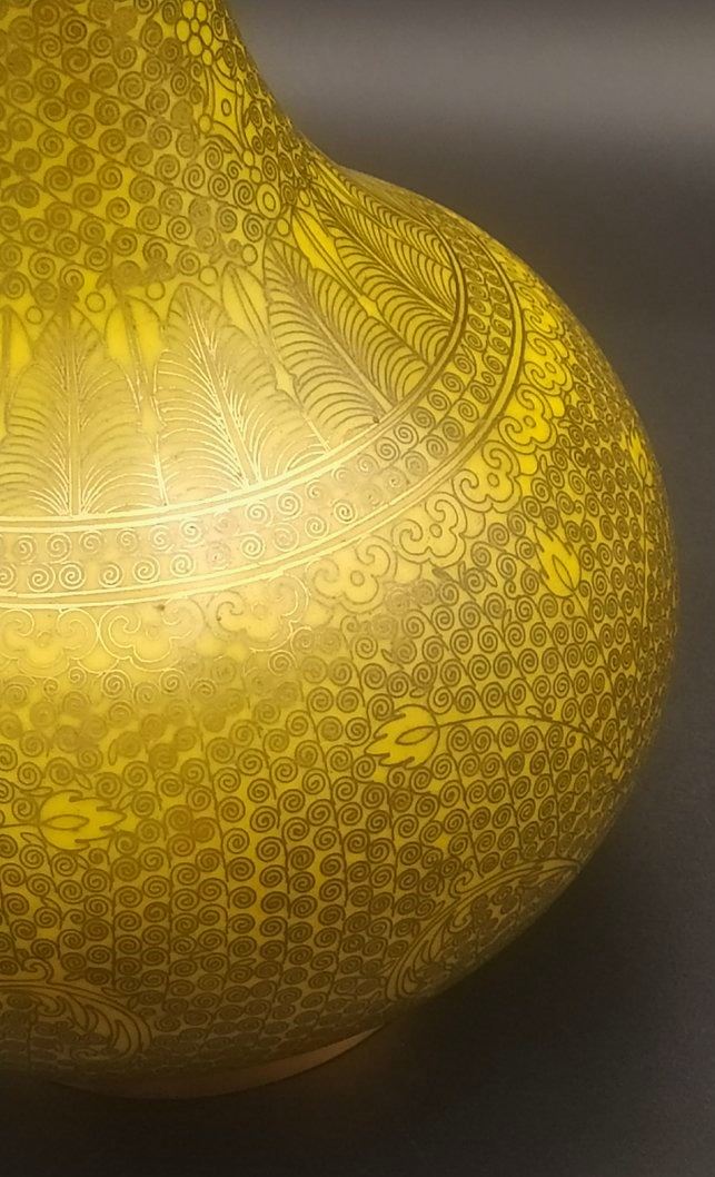 Vase bouteille à long col en émaux cloisonné XX ème-photo-2