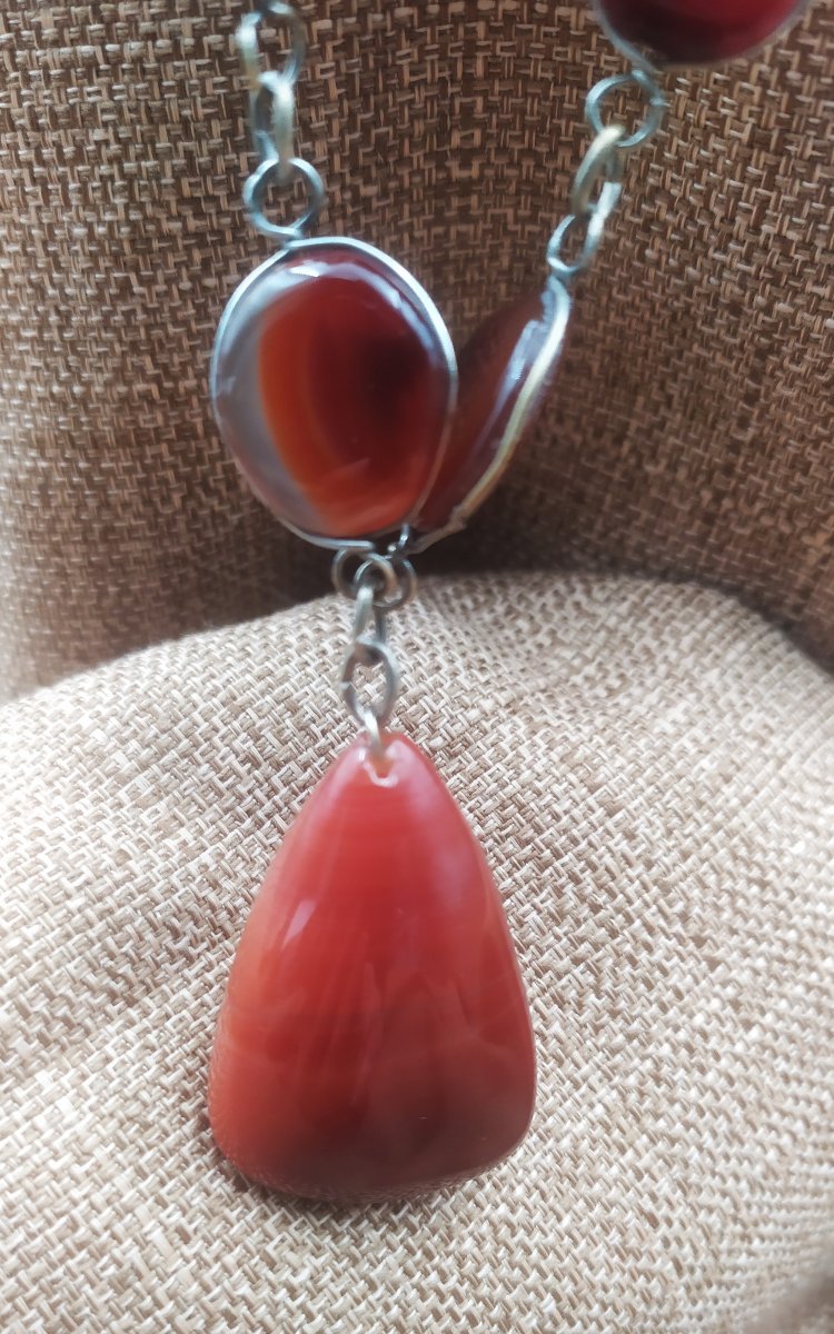 Collier et son pendentif en cornaline-photo-2