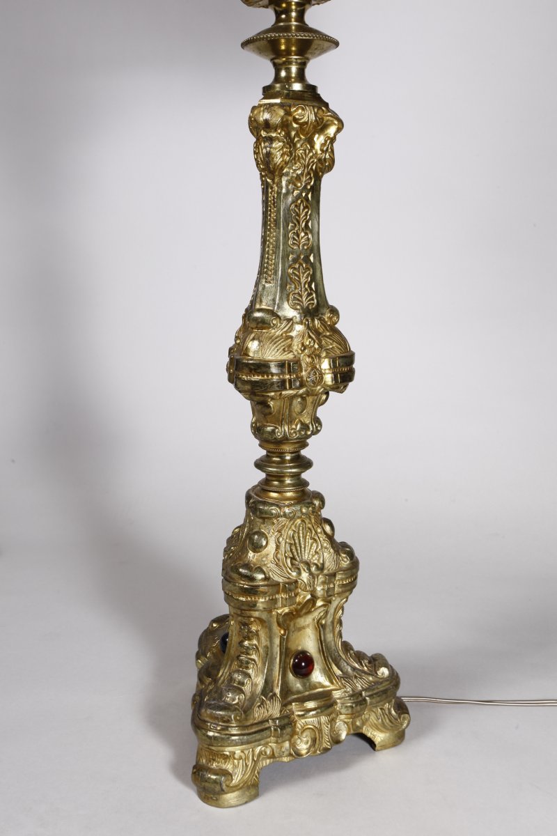 Grand Pique Candle In Brass Repousse Golden Nineteenth-photo-3