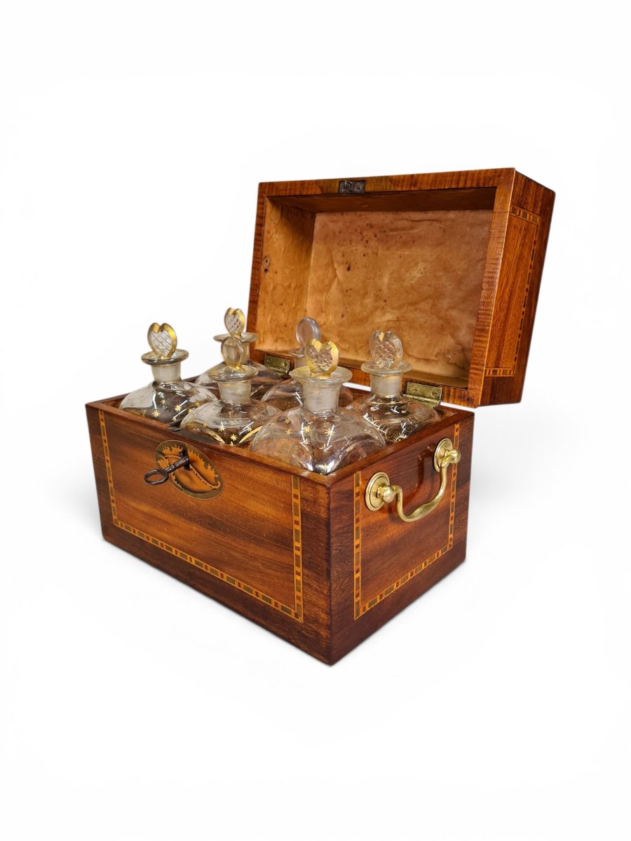 A Dutch Decanter Box From The Louis XVI Period, Circa 1780–1800.