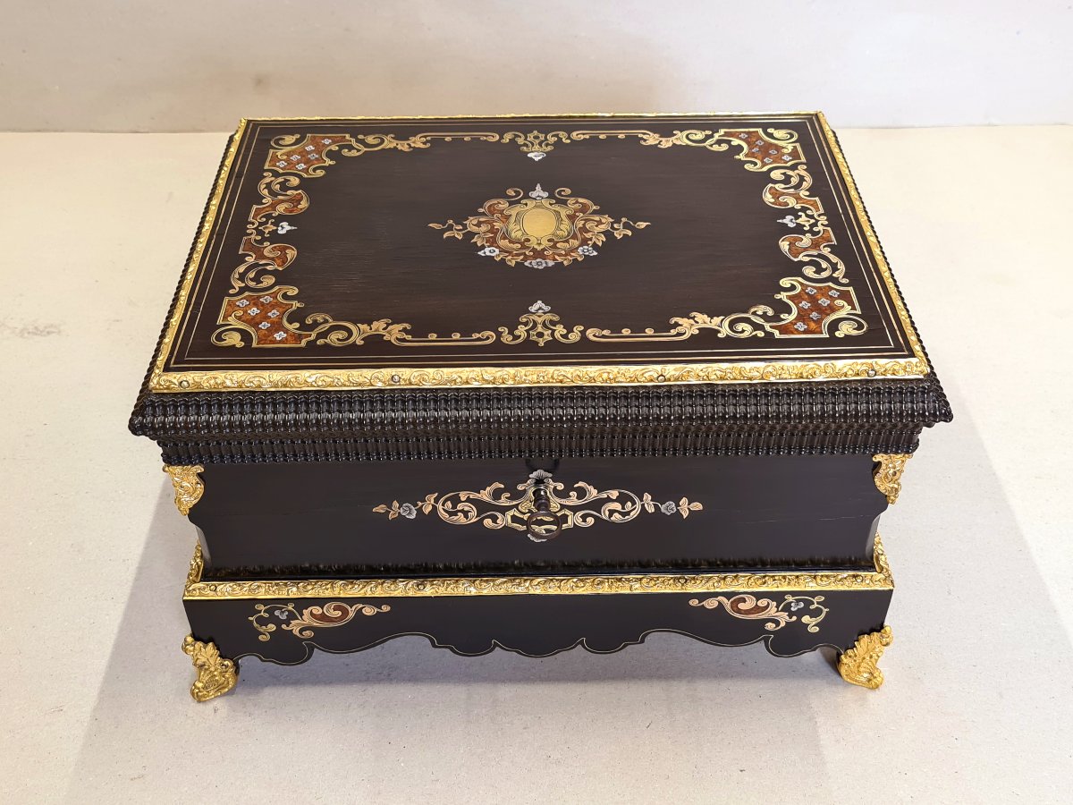 A Richly Crafted Jewelry Box, France, Napoleonic III Period, Circa 1850–1870.-photo-2