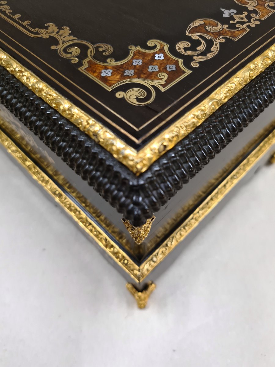A Richly Crafted Jewelry Box, France, Napoleonic III Period, Circa 1850–1870.-photo-3