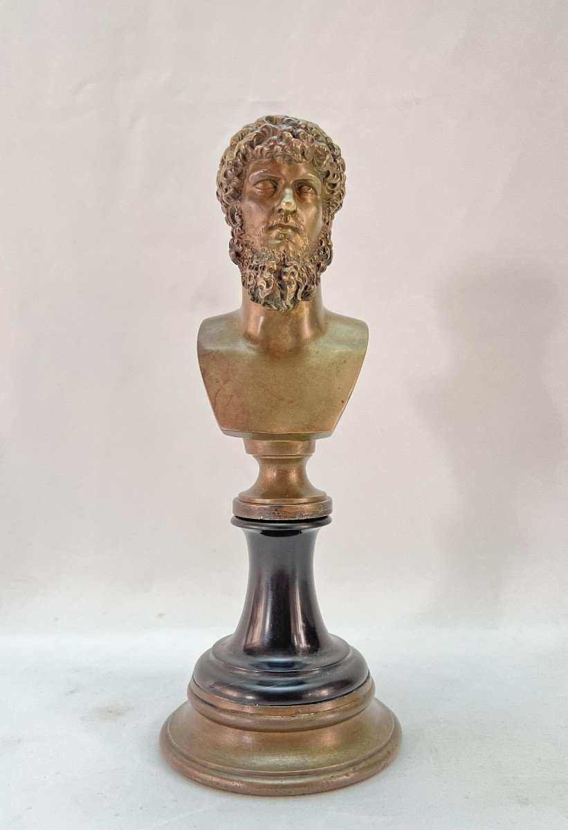 Buste En Bronze &agrave; l&#039;Antique De Lucius Verus -photo-1
