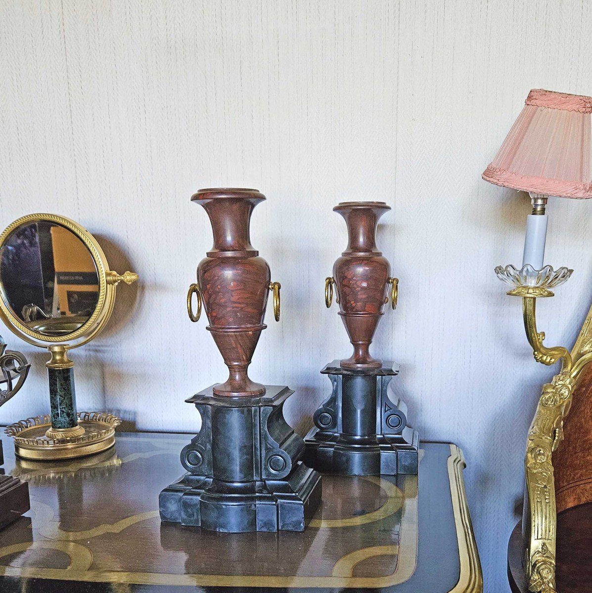Antique Vases In Cherry Marble And Black Marble, Grand Tour, XIXth-photo-2