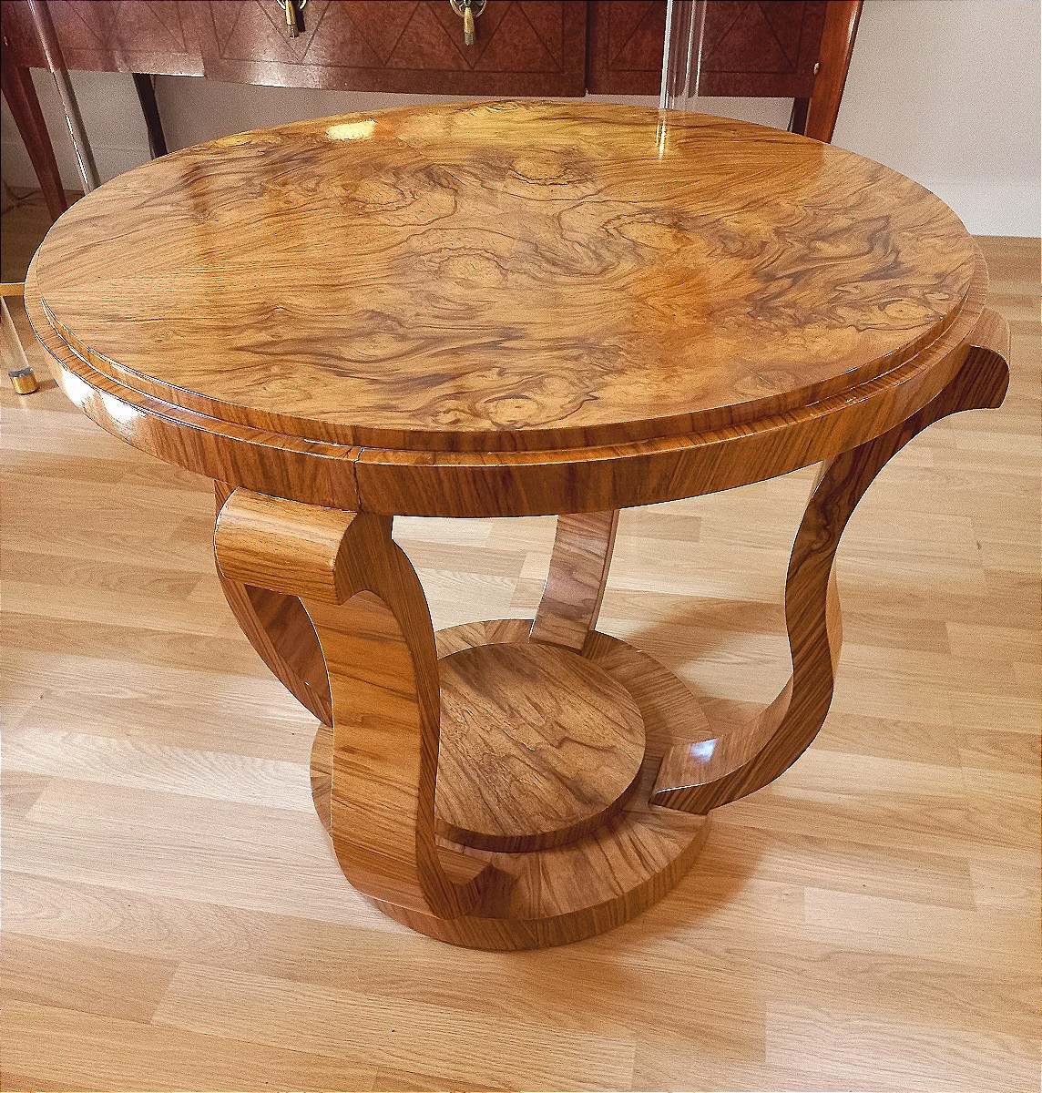 Art Deco Pedestal Table In Burr Walnut-photo-5