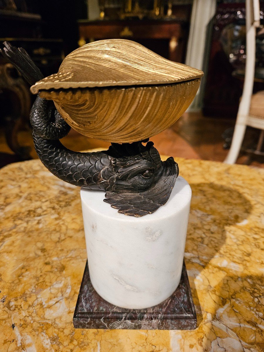 Bronze Inkwell, Early 19th Century, With Dolphin And Shell-photo-2