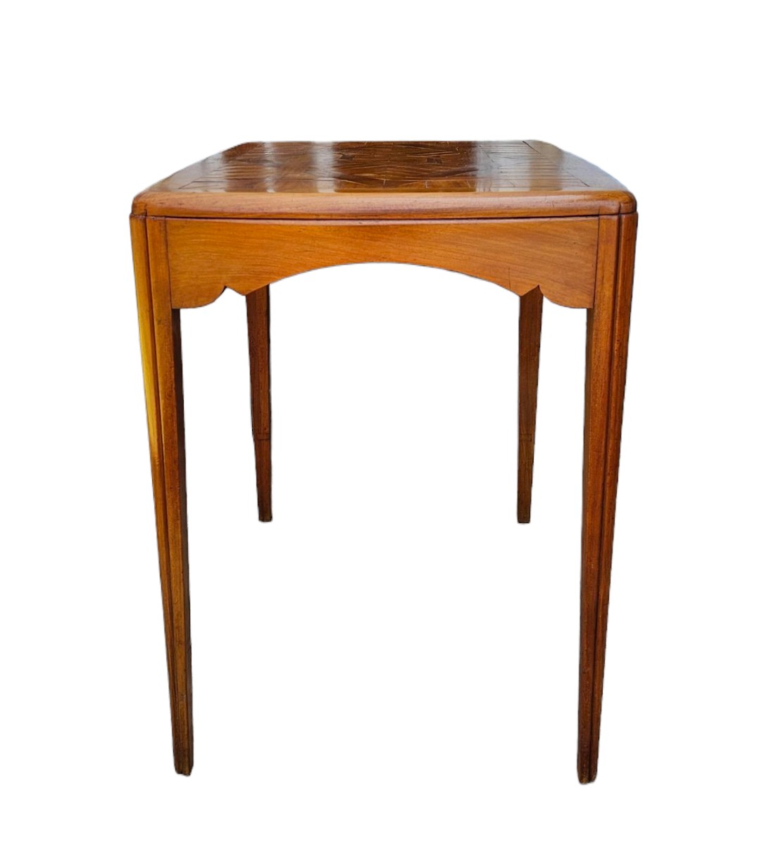 Table 1930-photo-2