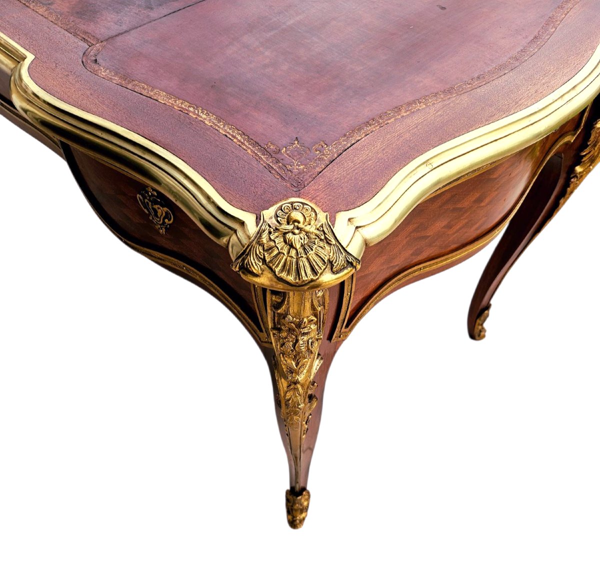 St Louis XV Desk In Marquetry And Gilded Bronze -photo-3