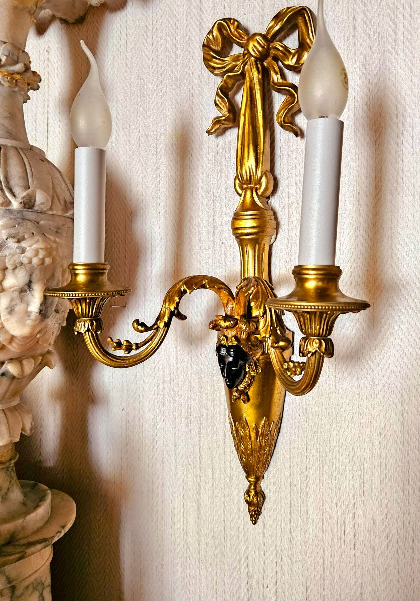 Large Gilded Bronze Wall Lights "aux Indiennes" St Louis XVI -photo-3