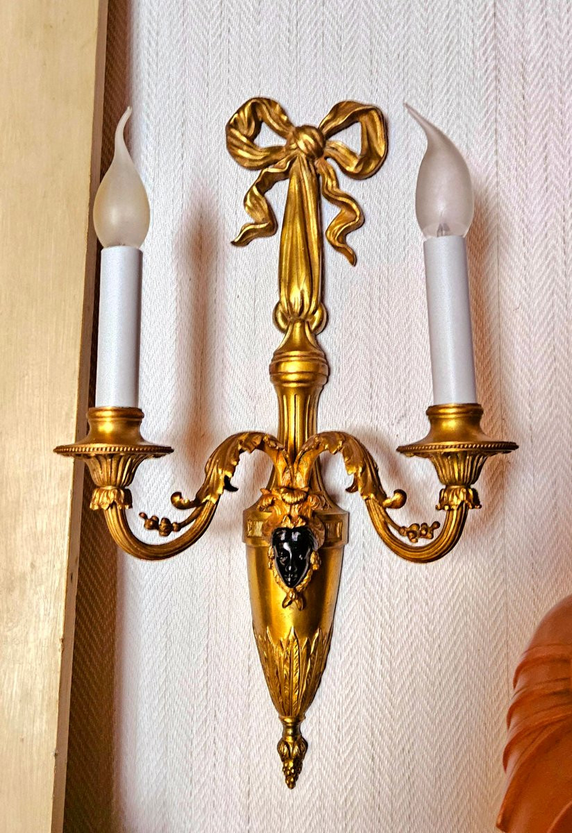 Large Gilded Bronze Wall Lights "aux Indiennes" St Louis XVI -photo-6