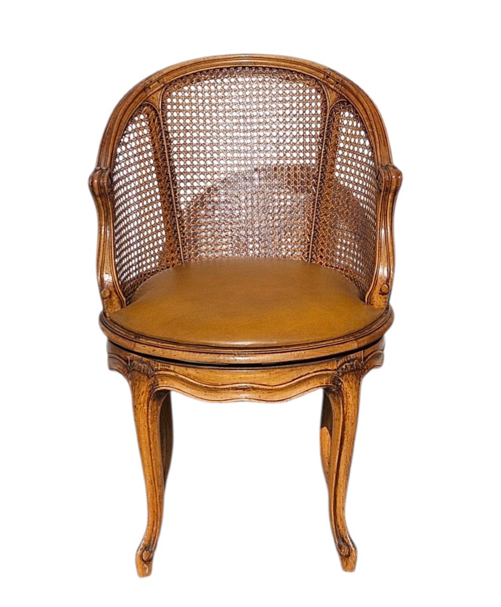 Fauteuil de bureau tournant st XVIIIEME estampillé -photo-2