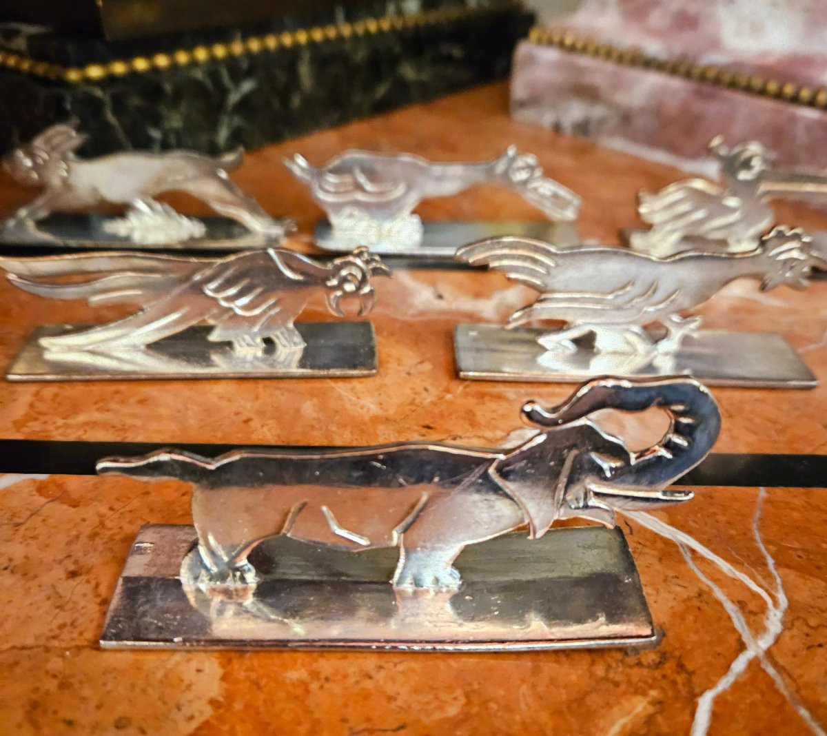 6 Porte-couteaux Art Déco  en métal argenté figurant des animaux -photo-3