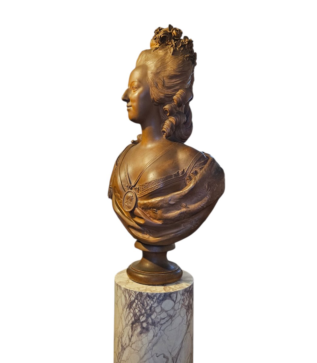 Important buste de Marie-Antoinette sur colonne Ht 207 cm-photo-7