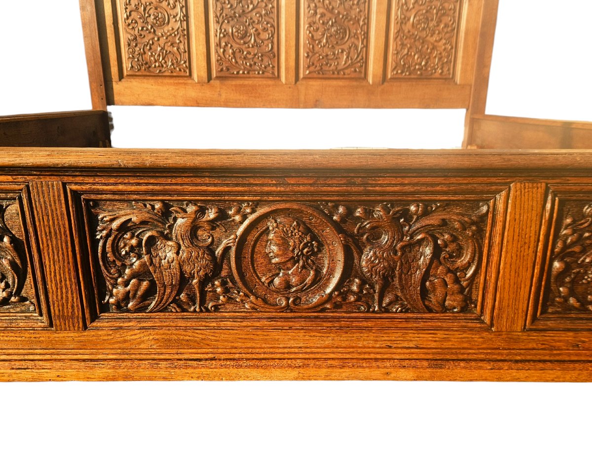 Lit &agrave; baldaquin en bois sculpt&eacute;, king size-photo-2