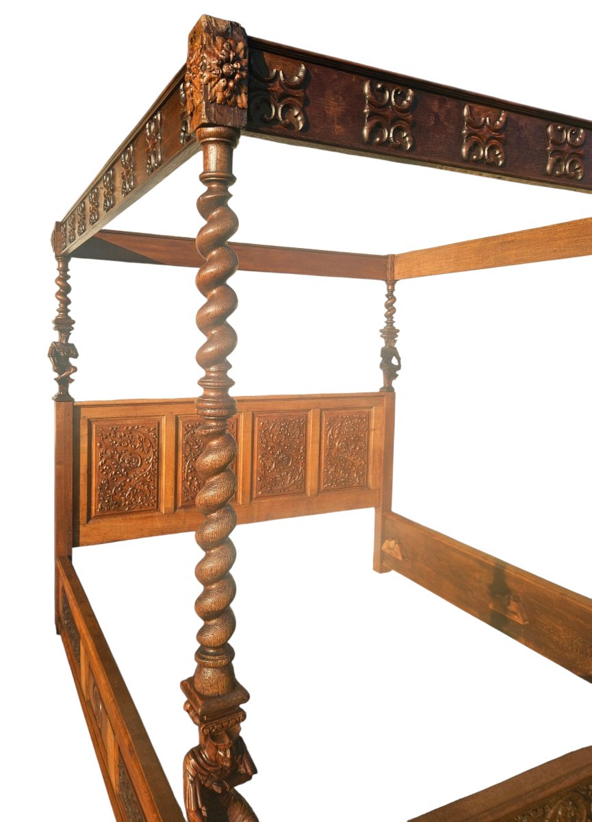 Lit &agrave; baldaquin en bois sculpt&eacute;, king size-photo-3