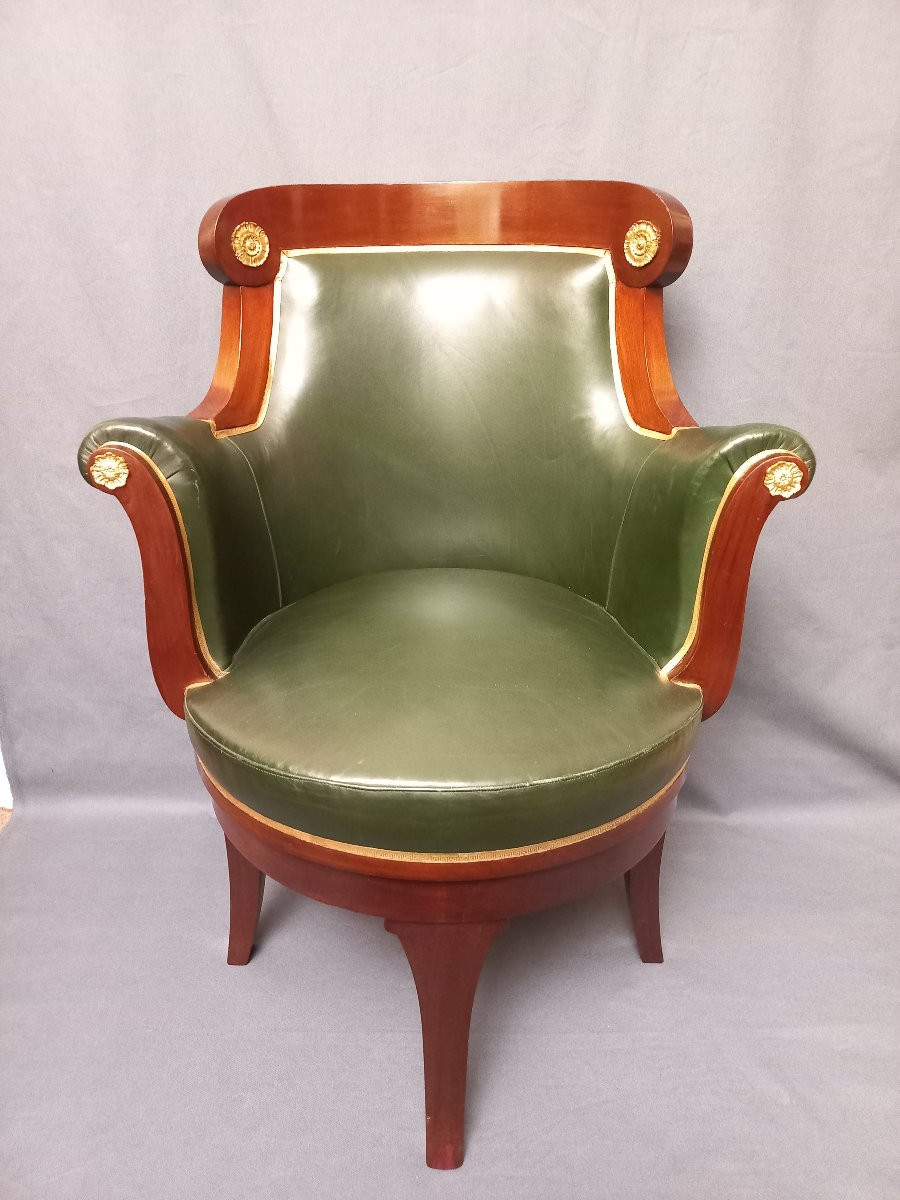 Leather And Mahogany Office Chair-photo-2