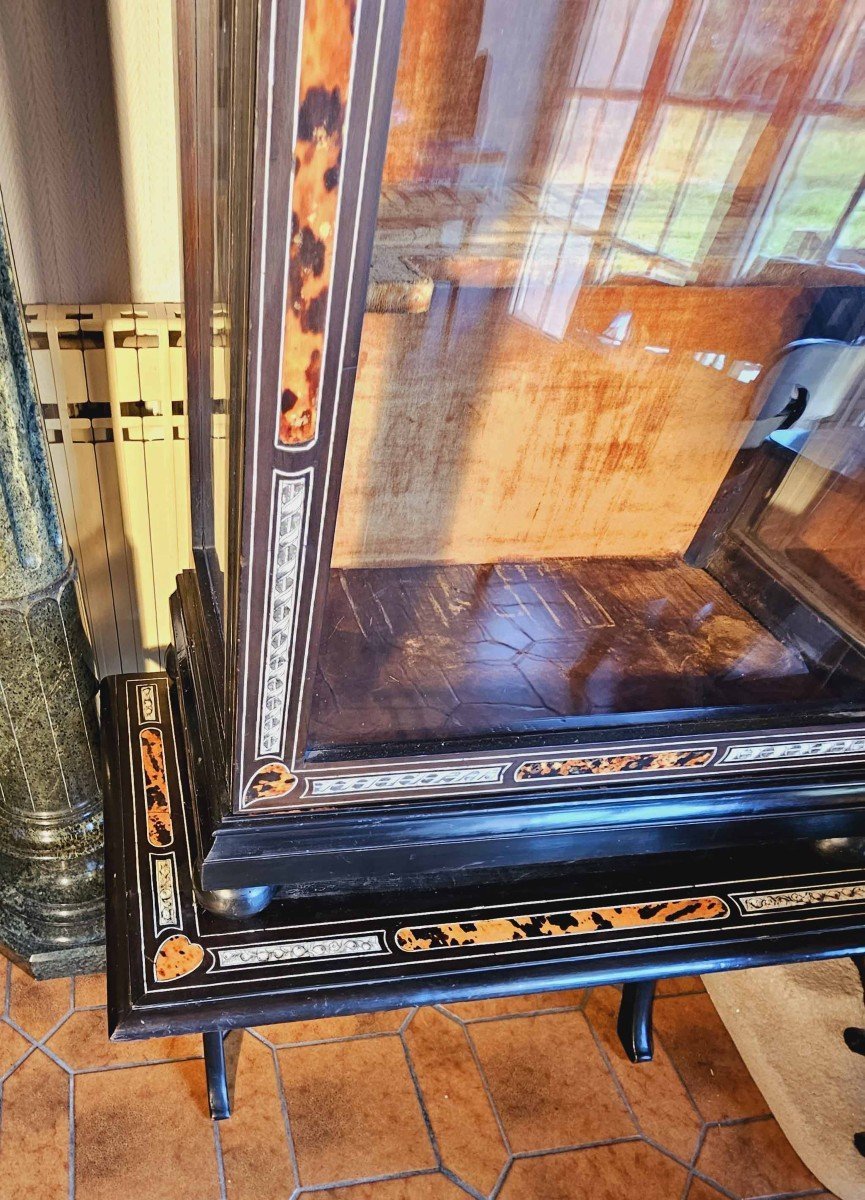 Vitrine Louis XIV Marqueté Ivoire Gravé Et écaille De Tortue Sur Pied En X-photo-2