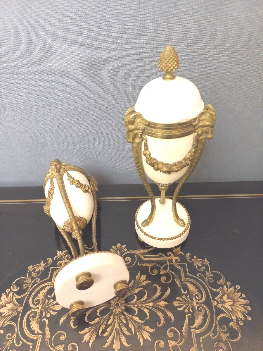 Pair Of Bronze And Marble Cassolettes -photo-3