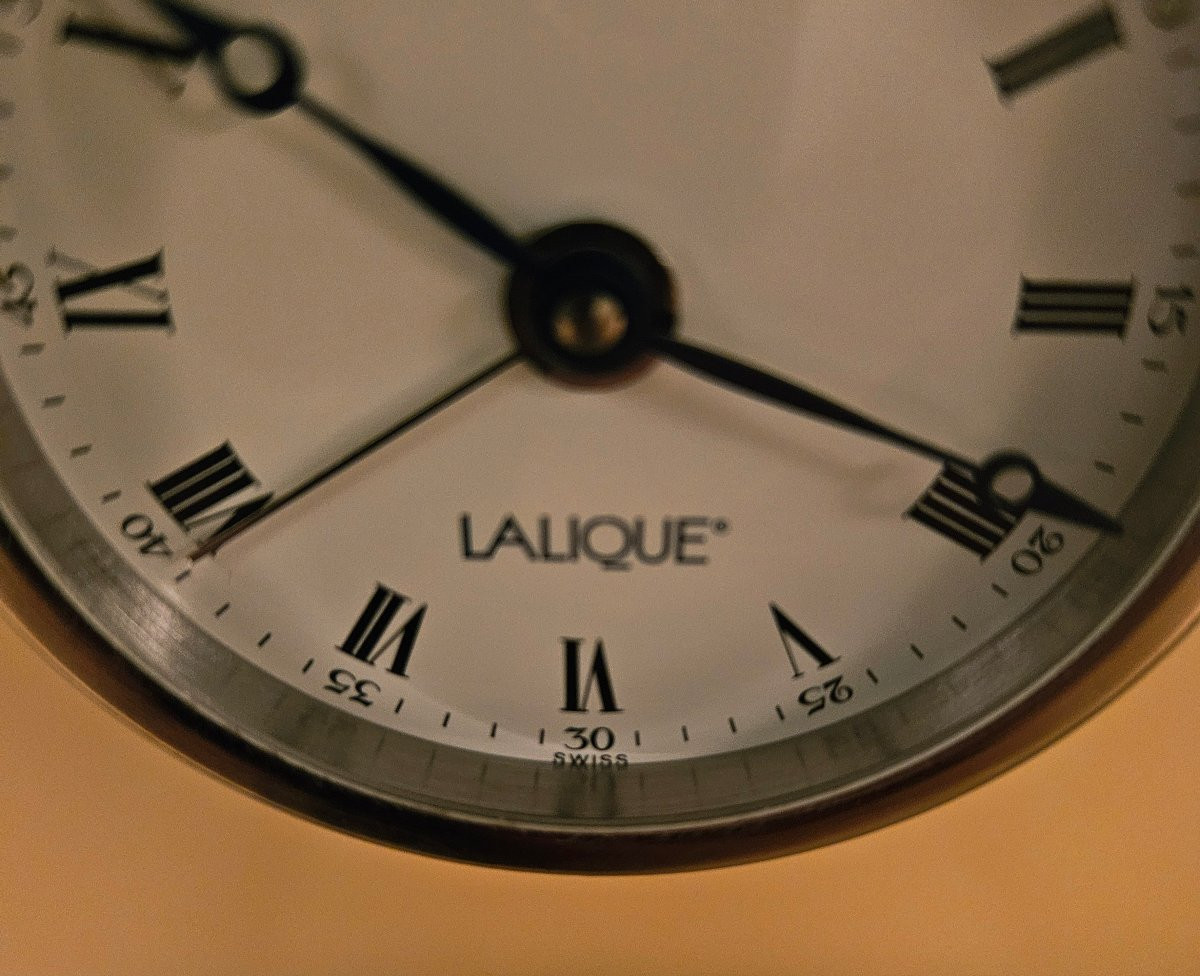 Lalique Cat Clock-photo-3