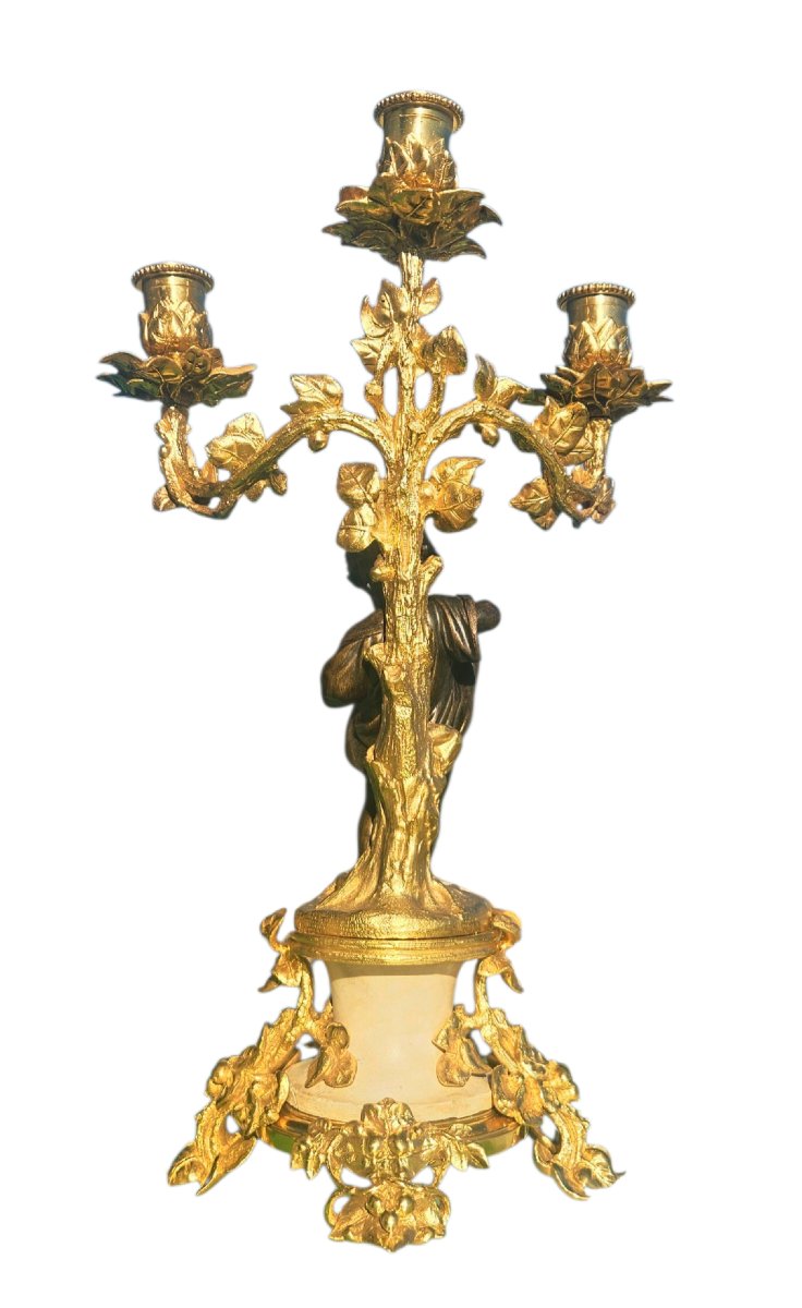 Paire de candélabres aux "putti"en bronze doré XIXème-photo-5