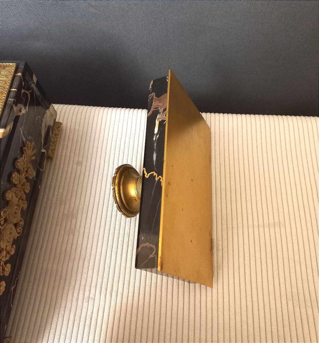 Nécessaire de bureau st Empire en marbre noir et bronze doré-photo-5