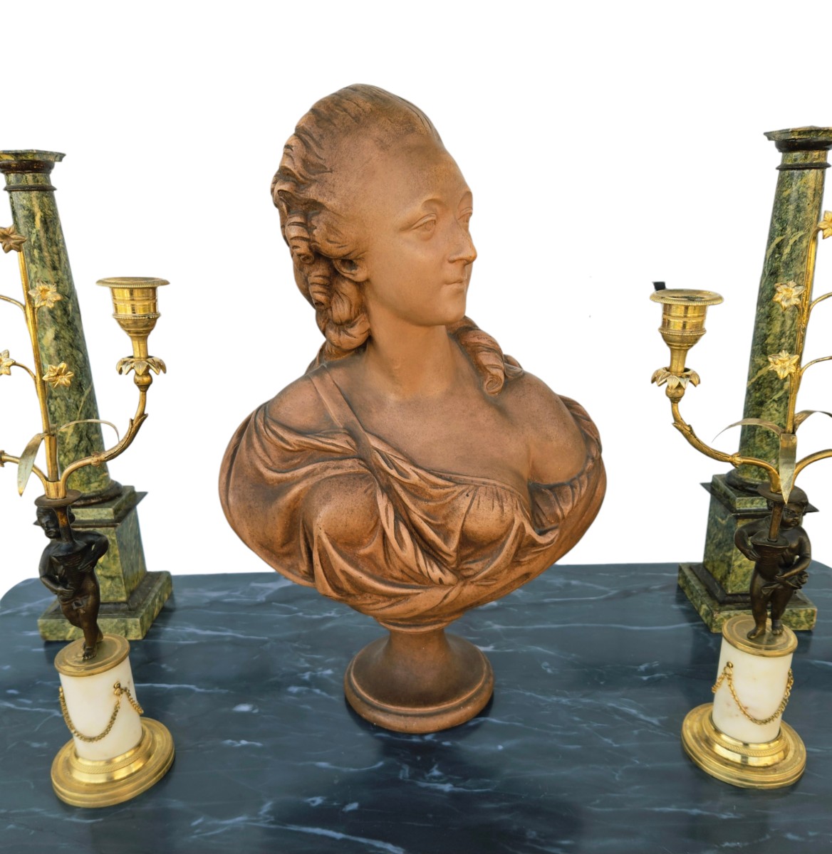 Buste de Madame du Barry d'après Augustin Pajou en plàtre patiné
