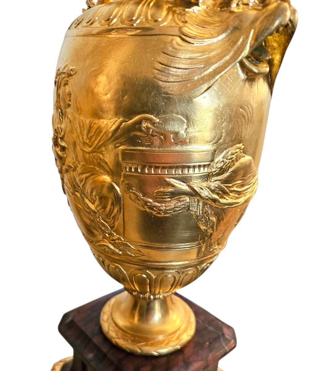 F. Barbedienne Et Clodion Gilt Bronze And Red Marble Torches-photo-4