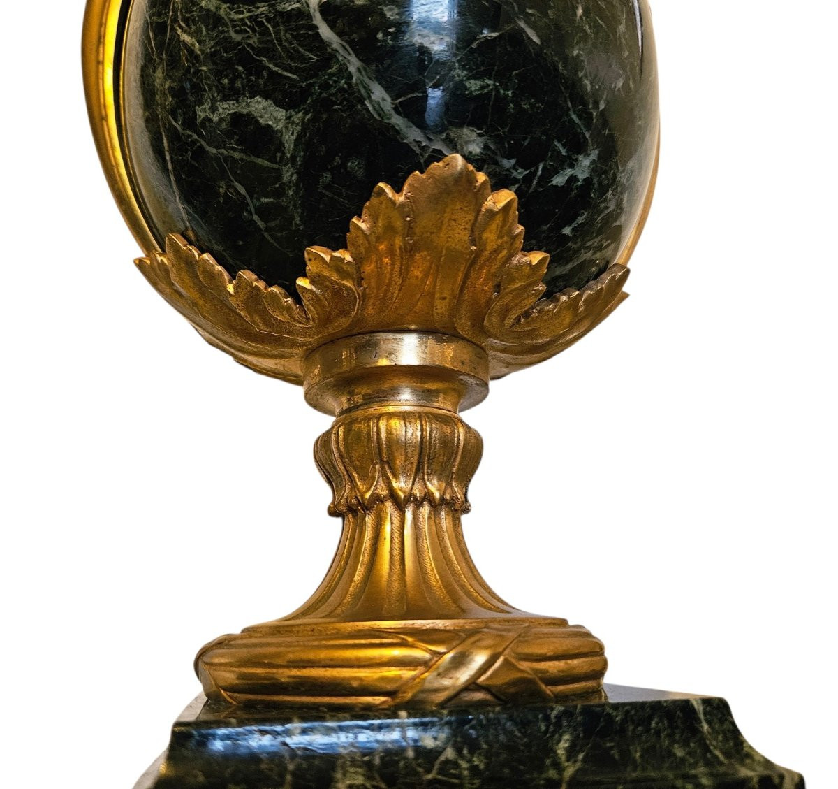 Grands vases d'ornement, marbre vert & bronze doré-photo-1