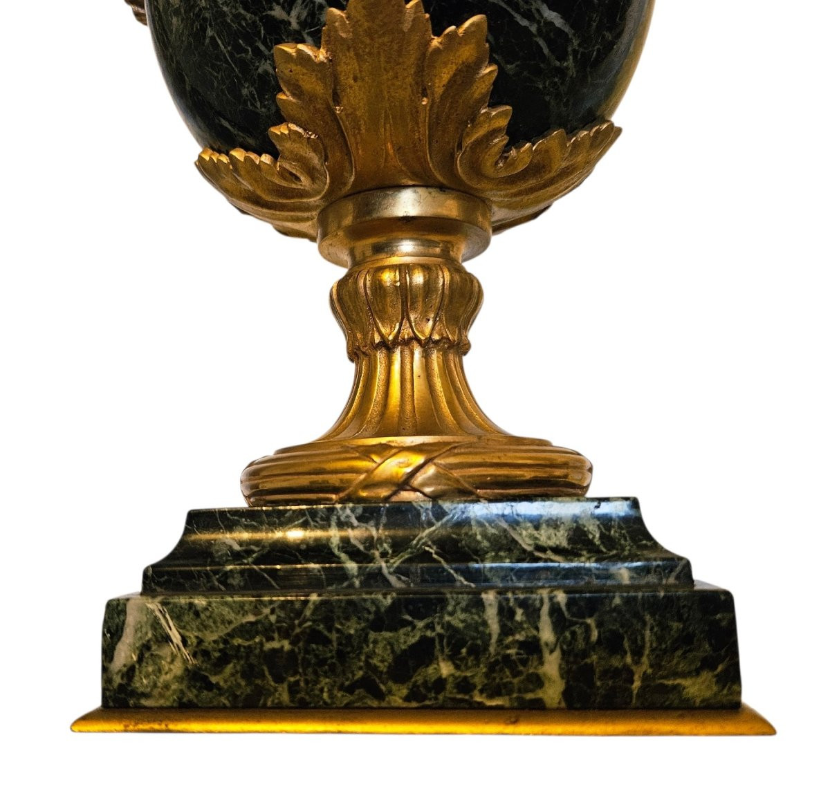 Grands vases d'ornement, marbre vert & bronze doré-photo-4