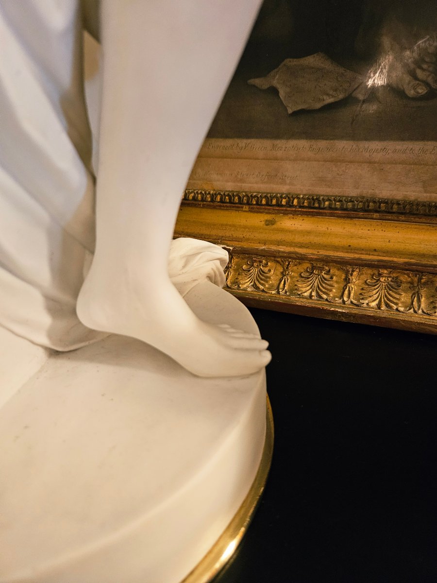 J. FRANCESCHI (1825-1893) "Isis" Grande sculpture en biscuit de porcelaine-photo-6