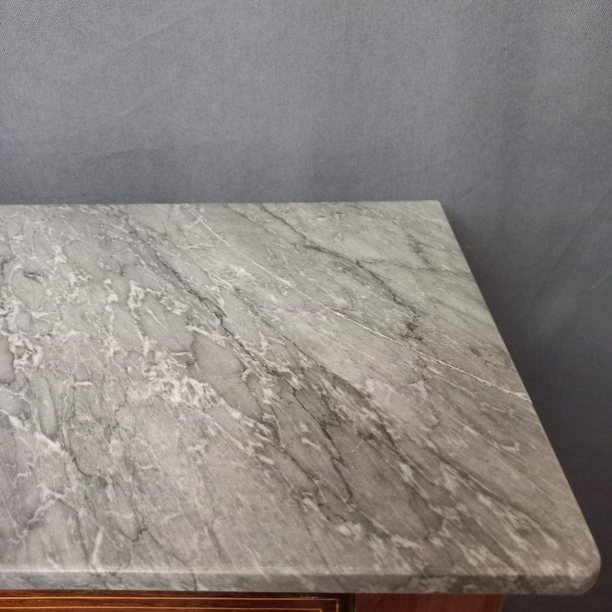 Petite commode Charles X  L 65 x H 46 cm-photo-7